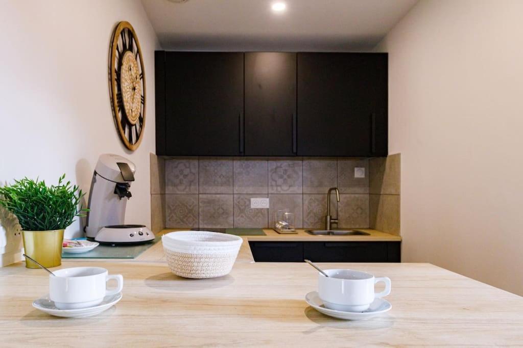 Joli Appartement, Le Bouchon Remois, Centre Ville Reims Exterior foto